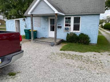 Main picture of 518 1/2 W 3rd Ave