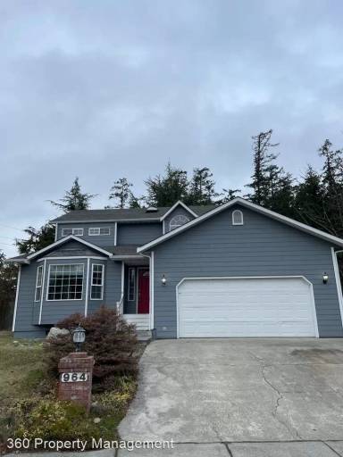 Main picture of 906 SW Eagle Vista Ave