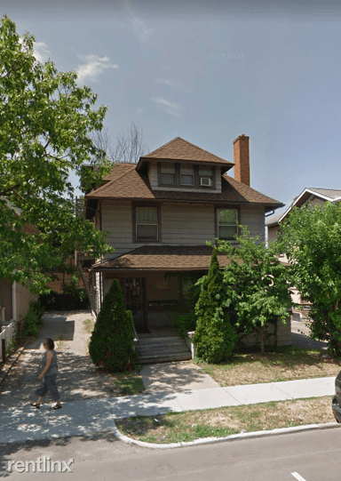 Main picture of 336 S Division St