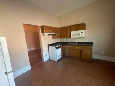 Main picture of 1458 Dewey Ave