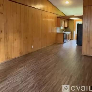 Main picture of 409 N Buckner St