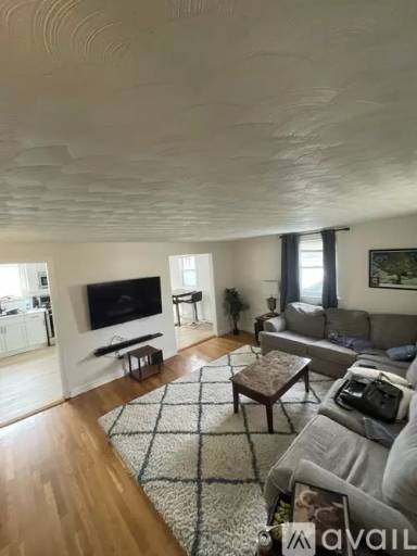 Main picture of 65 Lancaster Rd