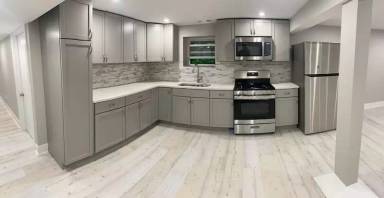 Main picture of 2204 W Ainslie St