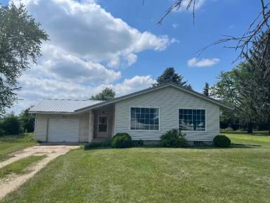 Main picture of 875 N Rerick Ave