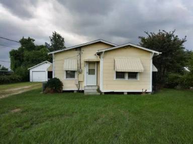 Main picture of 1716 Fairbanks St