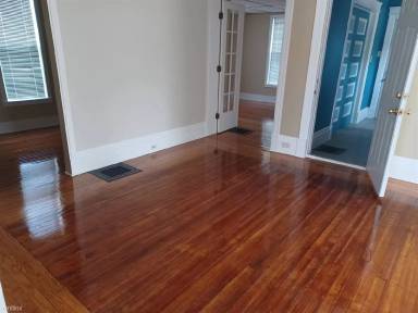 Main picture of 406 N Columbus St