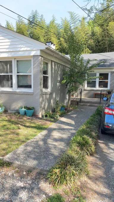 Main picture of 822 Green St