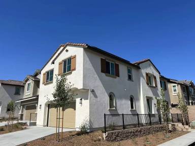 Main picture of 16024 Symphony Ln