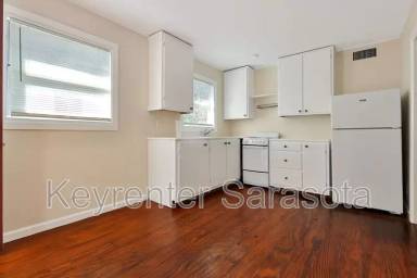 Main picture of 325 Ohio Pl