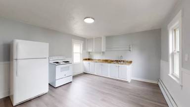 Main picture of 9 Riverbank Ct
