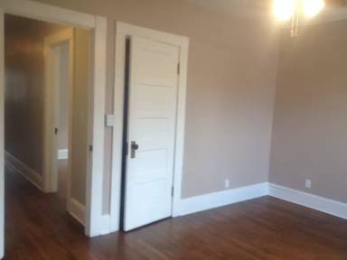 Main picture of 4125 E 71st St
