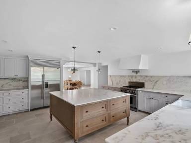 Main picture of 1085 Ridge Rd