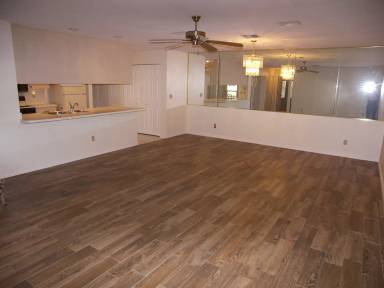 Main picture of 2969 Poplar Ave