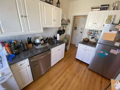 Main picture of 171 Allston St