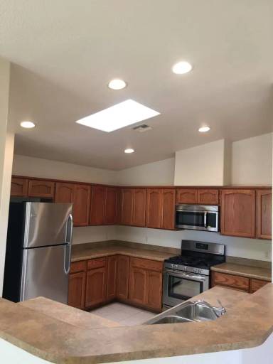 Main picture of 10568 E 35th St