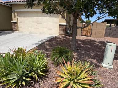 Main picture of 21248 W Palm Ln
