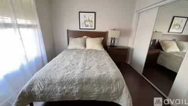 Main picture of 13885 Camp Rock St