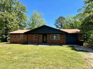 Main picture of 3002 Bowen Ln