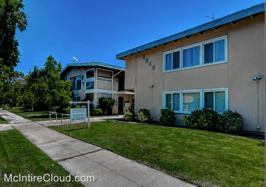 Main picture of 4840 Van Noord Ave