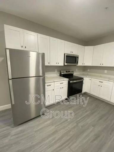 Main picture of 42 Fowler St