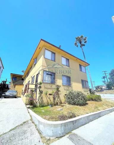Main picture of 5642 Angeles Vista Blvd - 4