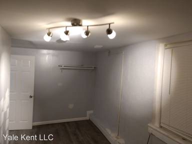 Main picture of 326 Oregon St