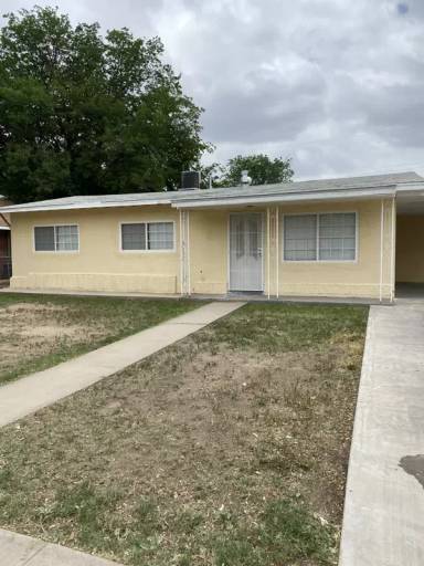 Main picture of 901 N Orchard Ave