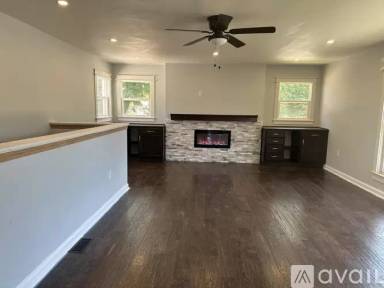 Main picture of 513 Washington Ave