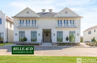 Main picture of 1003 Camellia Blvd