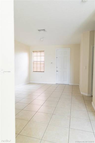Main picture of 473 SE 38 Pl