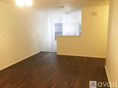 Main picture of 3305 Mayfair Dr