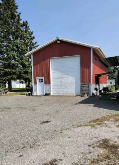 Main picture of 308 E Evergreen Dr