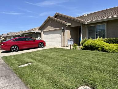 Main picture of 1029 Courtyard Dr