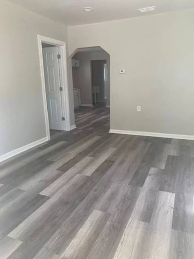 Main picture of 23352 Powell Ave