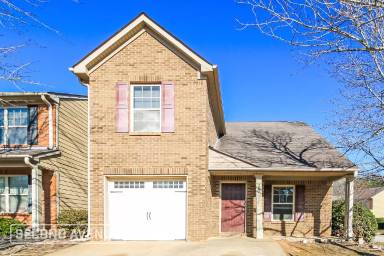 Main picture of 203 Ben Ln