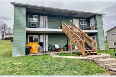 Main picture of 1261 Green Valley Dr