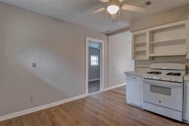 Main picture of 7005 E Wakefield Dr