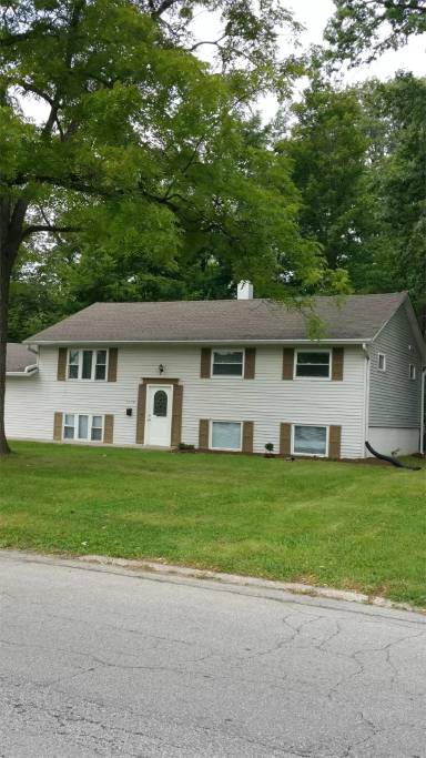 Main picture of 4770 N Richardt Ave