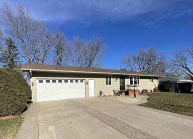 Main picture of Mitchell Drive
