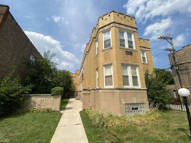 Main picture of 5214-5218 W Crystal St