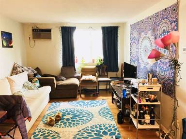 Main picture of 14 Murdock St