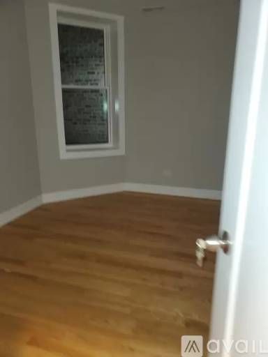 Main picture of 6208 S Rhodes Ave