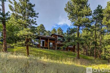 Main picture of 651 Poorman Rd
