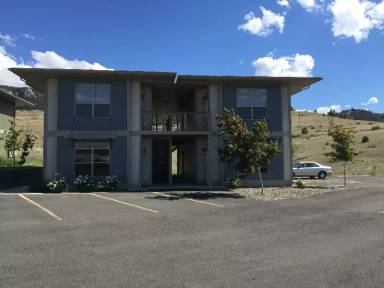 Main picture of 2880 Overlook Blvd