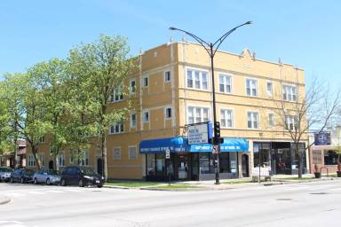 Main picture of 6060 W Fullerton Ave