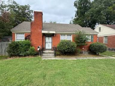 Main picture of 967 Inman Rd