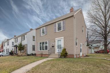 Main picture of 16815 Biltmore Ave