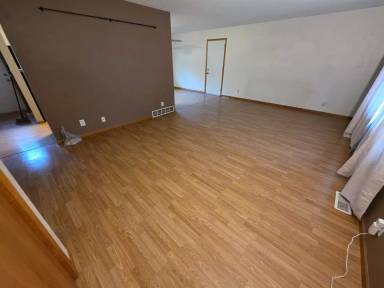 Main picture of 3114 Kilbourne Ave