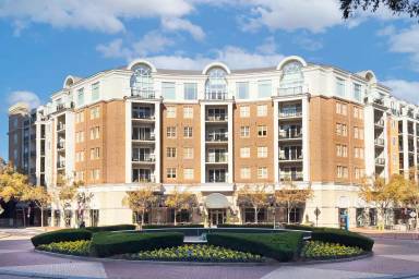 Main picture of Piedmont Row Condos