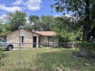 Main picture of 313 Magnolia St